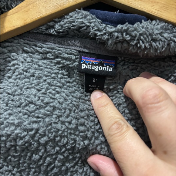 Patagonia Baby 3-in-1 Jacket in Navy and Gray - Picture 5 of 6
